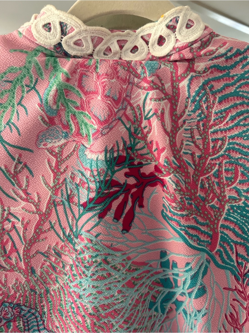 Pappagallo Pink Tropical Print Sleeveless Top with White Trim, Like new or NWOT - Picture 4 of 6